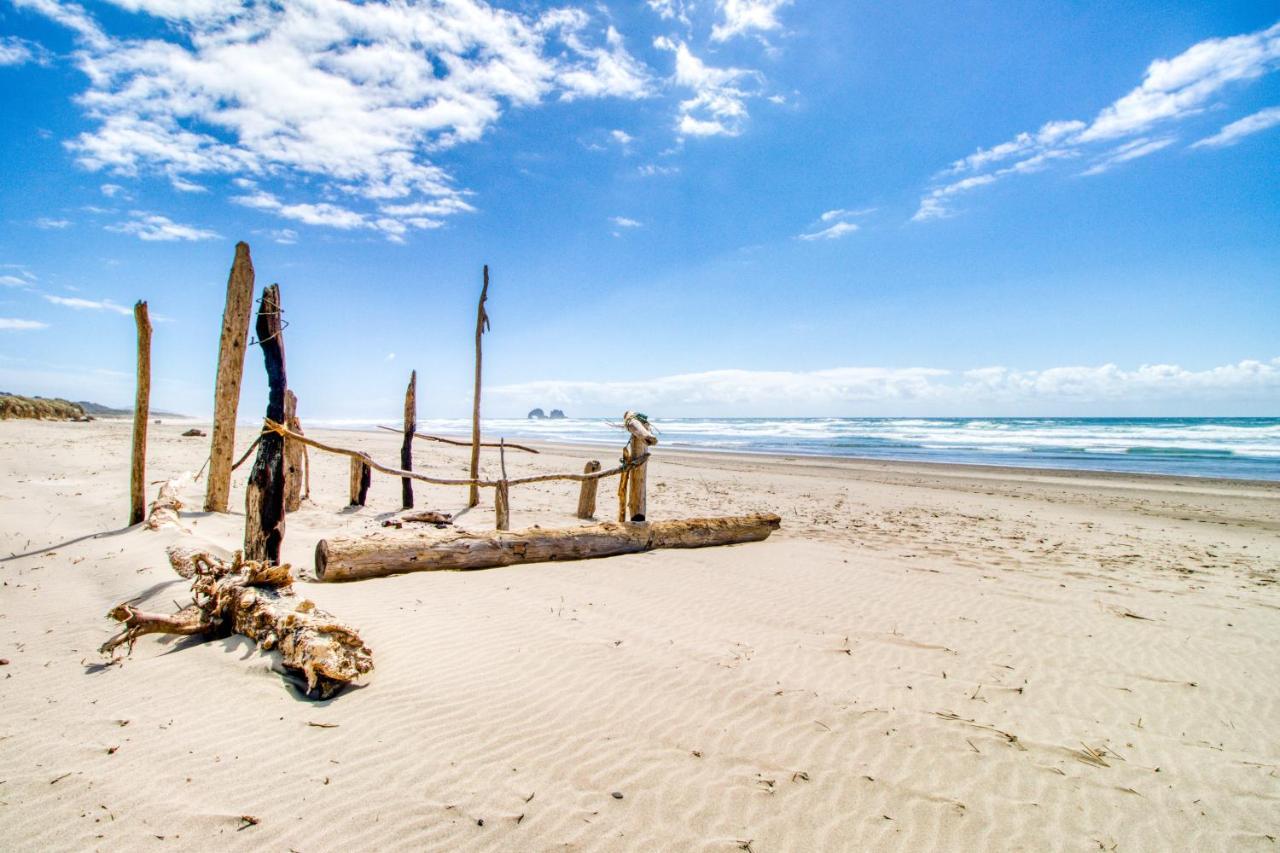 Twin Rocks Beach Retreat ロックアウェイ・ビーチ エクステリア 写真